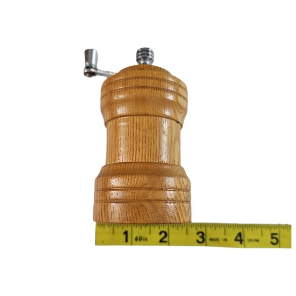 Olde Thompson Wooden Pepper Grinder Mill Salt Shaker Set 4” Tall - Picture 5 of 5